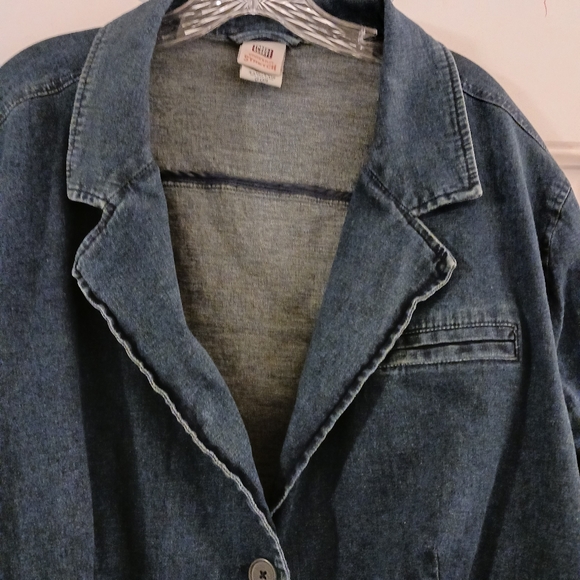 💜 Blue Jean Jacket. Women plus size with stretch. Size 22W-24W - Picture 6 of 8
